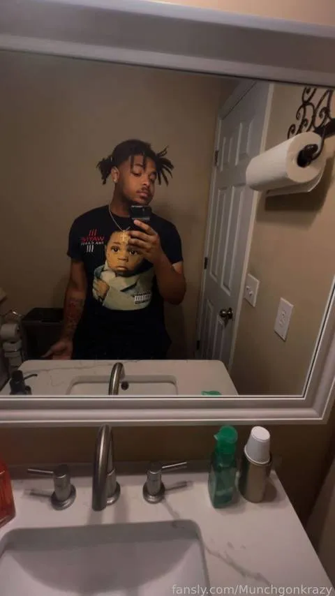 @Munchgonkrazy