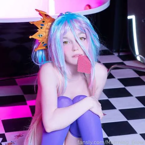 @Murrning_Glow