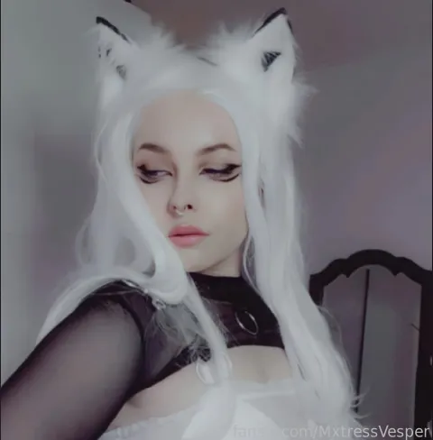 @MxtressVesper
