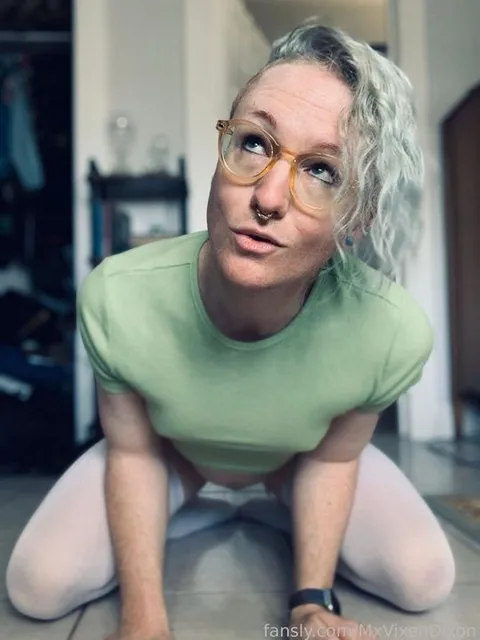 @MxVixenDixon