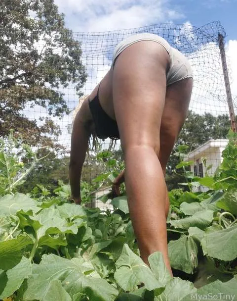 @MyaFuckingLeeks