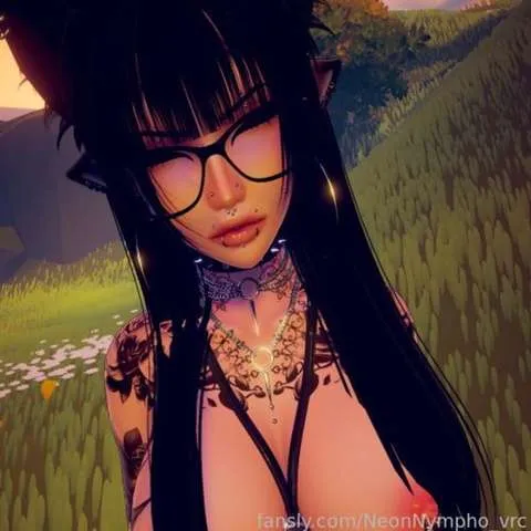 @NeonNympho_vrc