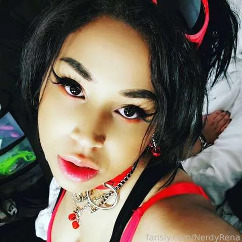 @NerdyRena