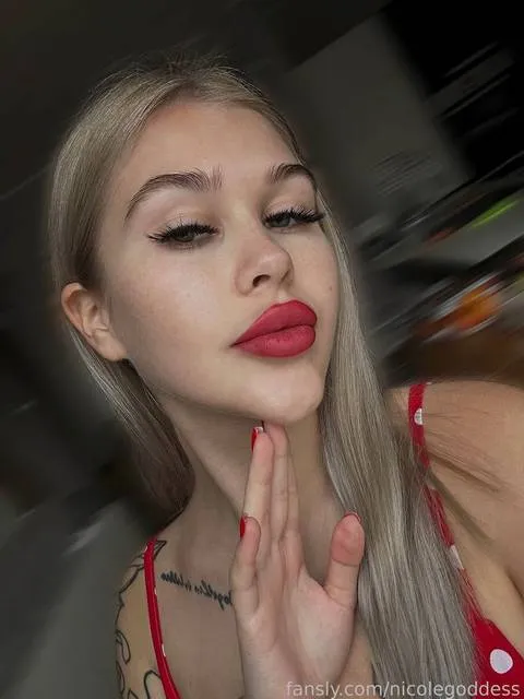 @nicolegoddess