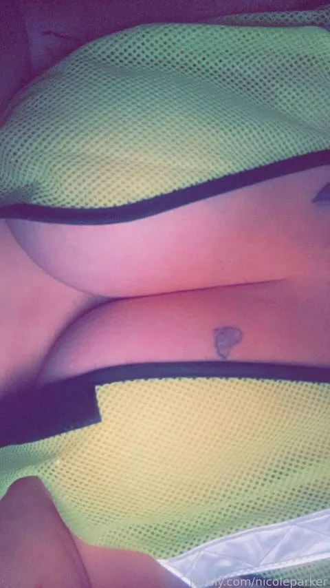 @nicoleparker