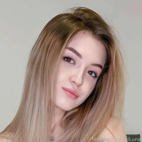 @NikiLuna