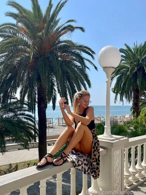 @NikolettaJoy