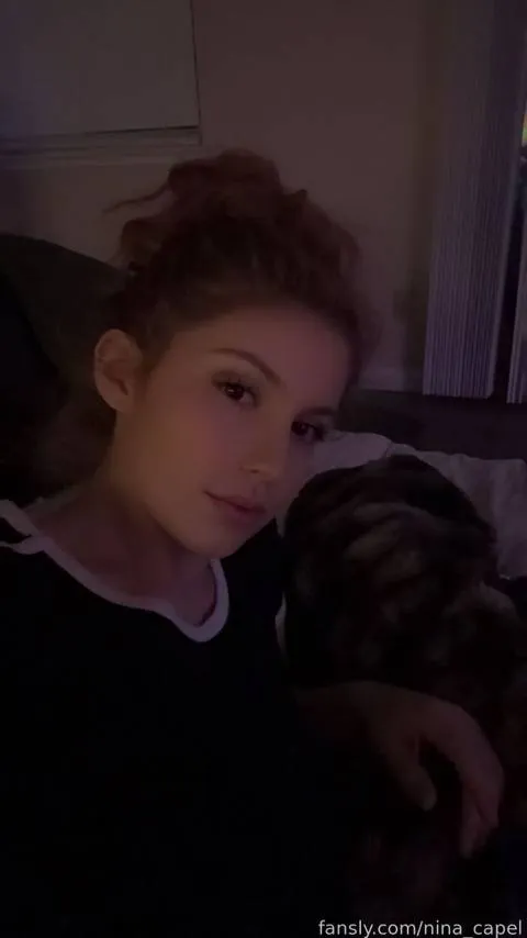 @nina_capel