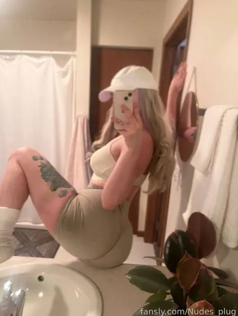 @Nudes_plug