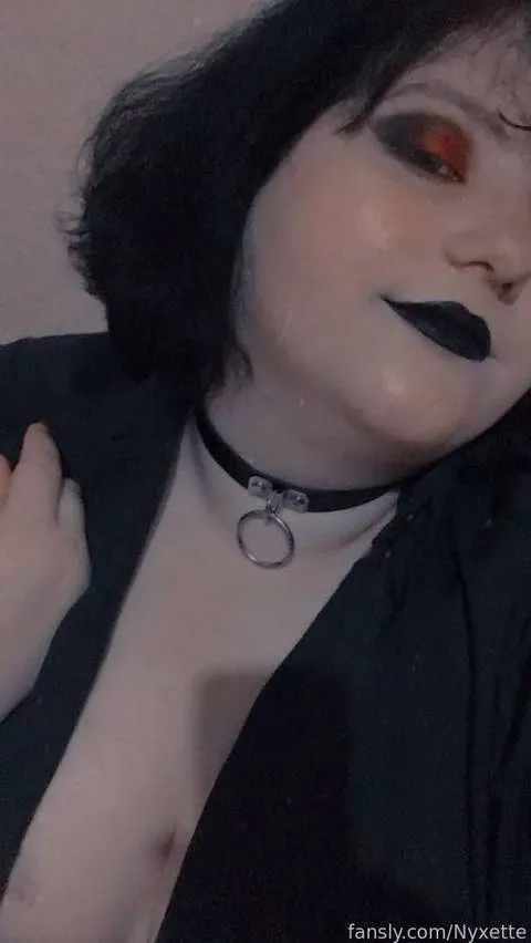 @Nyxette