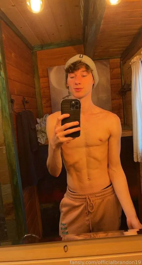 @OfficialBrandon19