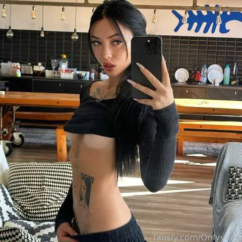@Onlyviola