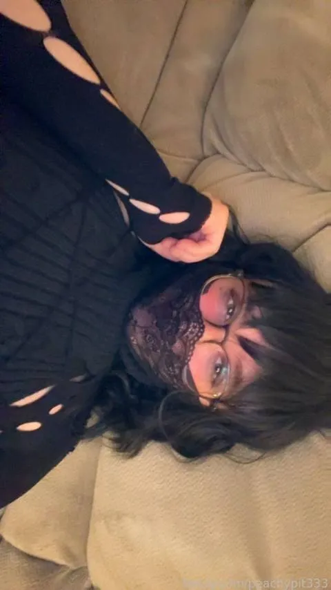 @peachypit333