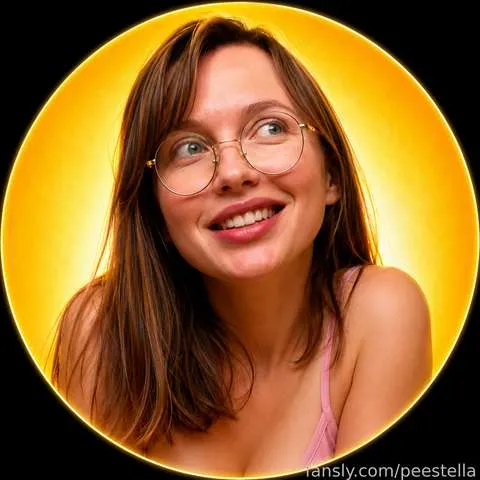 @peestella