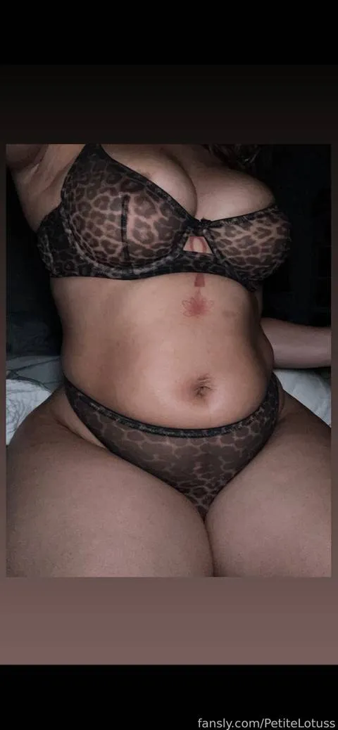 @PetiteLotuss