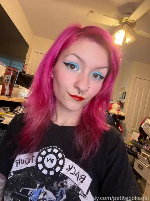@petitepokegal
