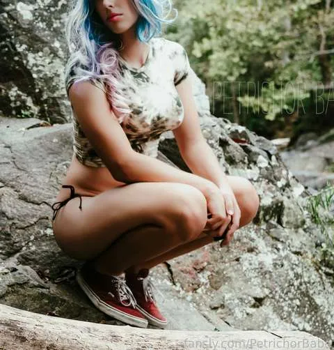 @PetrichorBabe