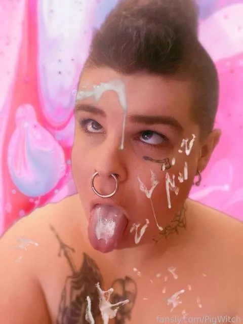 @PigWitch
