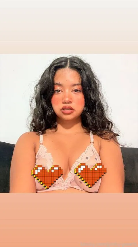 @pinky-peach