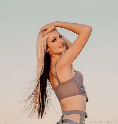 @pixiedevi1