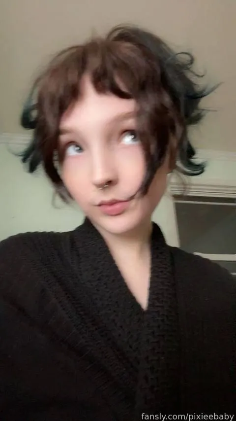 @pixieebaby