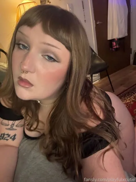 @playfulxcutie