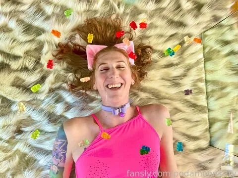@podamoonkitty