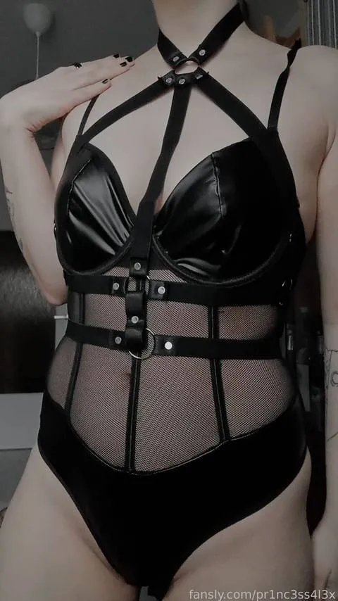 @pr1nc3ss4l3x