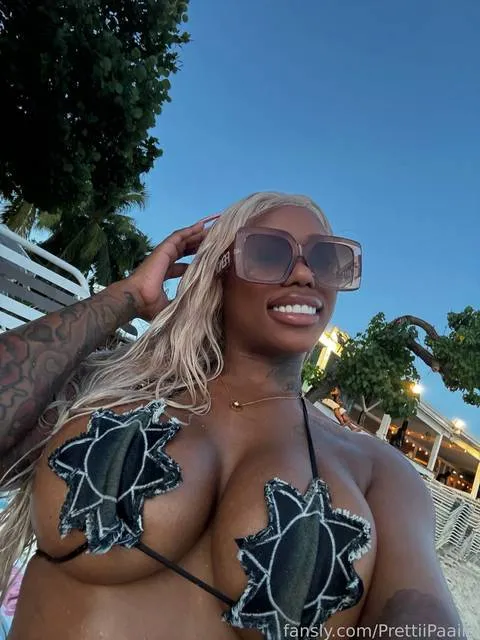 @PrettiiPaaiid