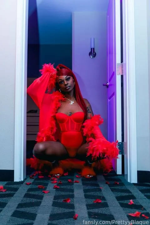 @PrettyyBlaque