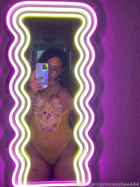 @princessbee444