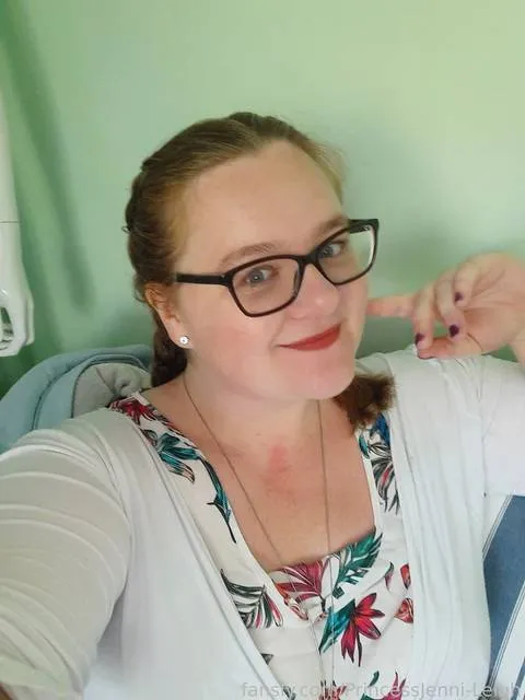 @PrincessJenni-Leigh