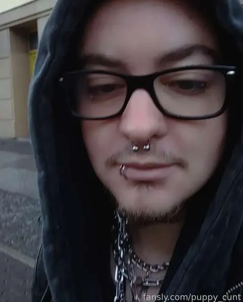 @puppy_cunt