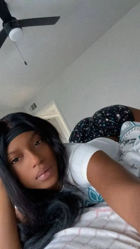 @Queenl12k