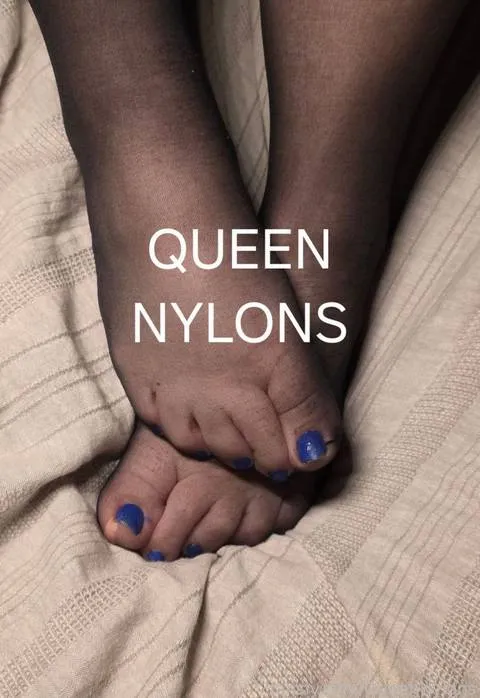 @QueenNylons