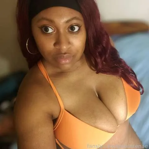 @queentenae