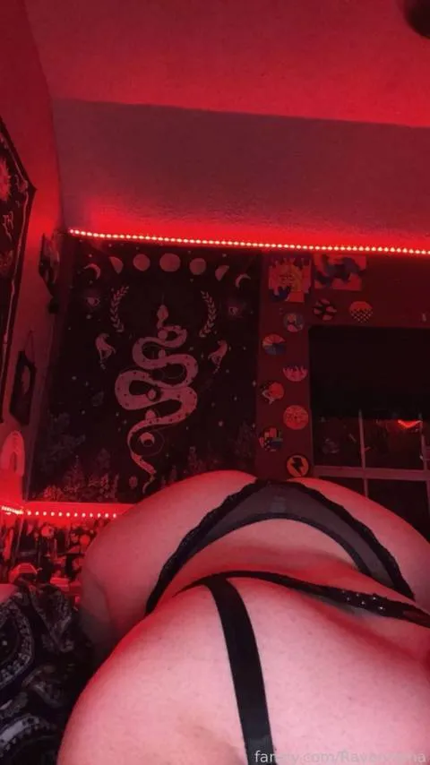@Ravenroma