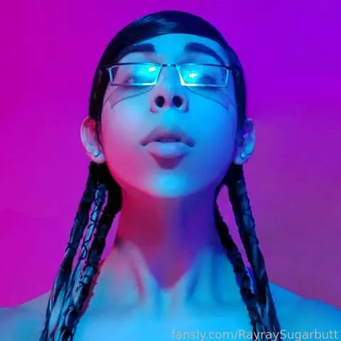 @RayraySugarbutt
