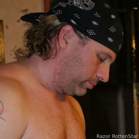 @RazorRottenStar