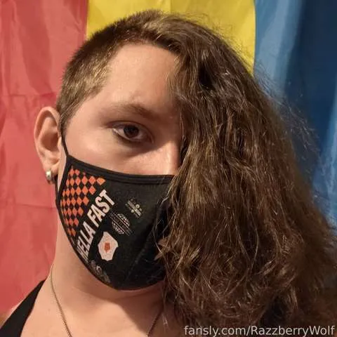 @RazzberryWolf