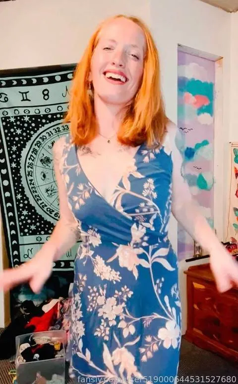 @RedheadParamed1992