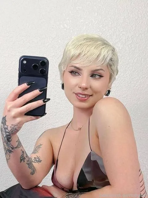 @reeyue