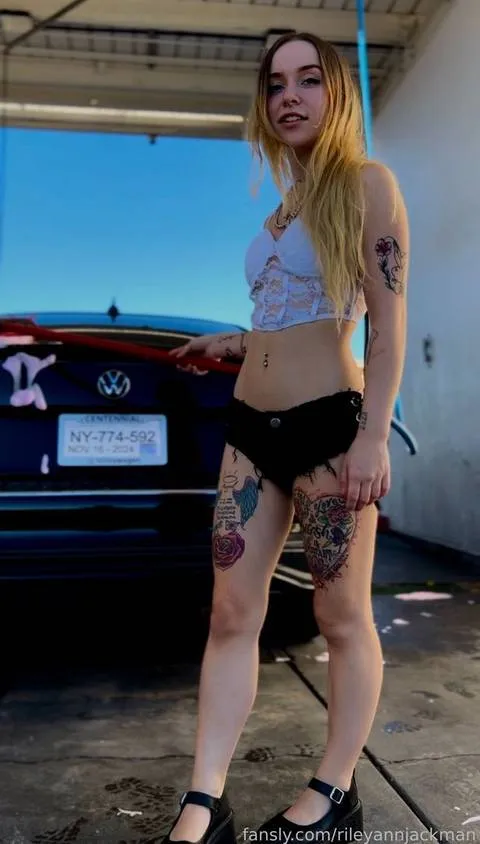 @rileyannjackman