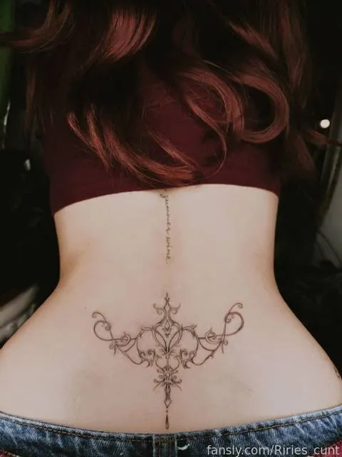 @Riries_cunt