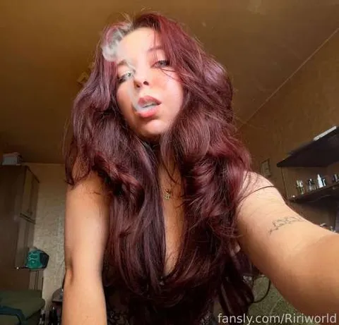 @Ririworld