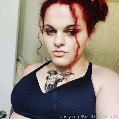 @RosethornWildXO