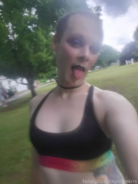 @scarlet_rush