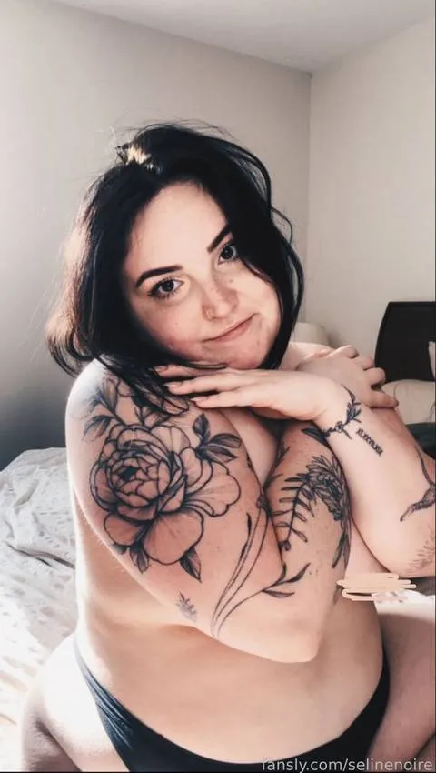 @selinenoire