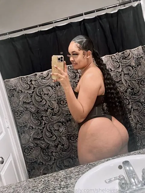 @shelovesbackshots