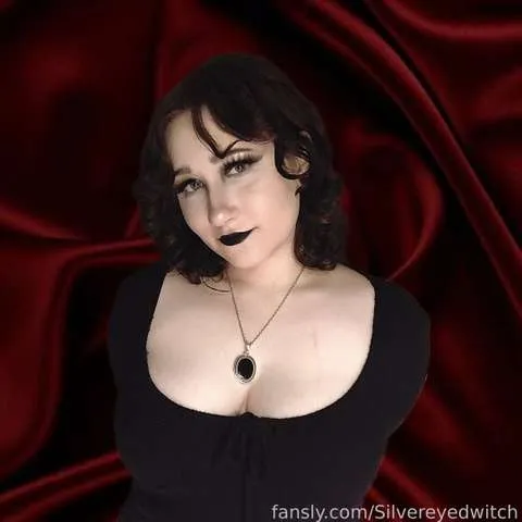 @Silvereyedwitch